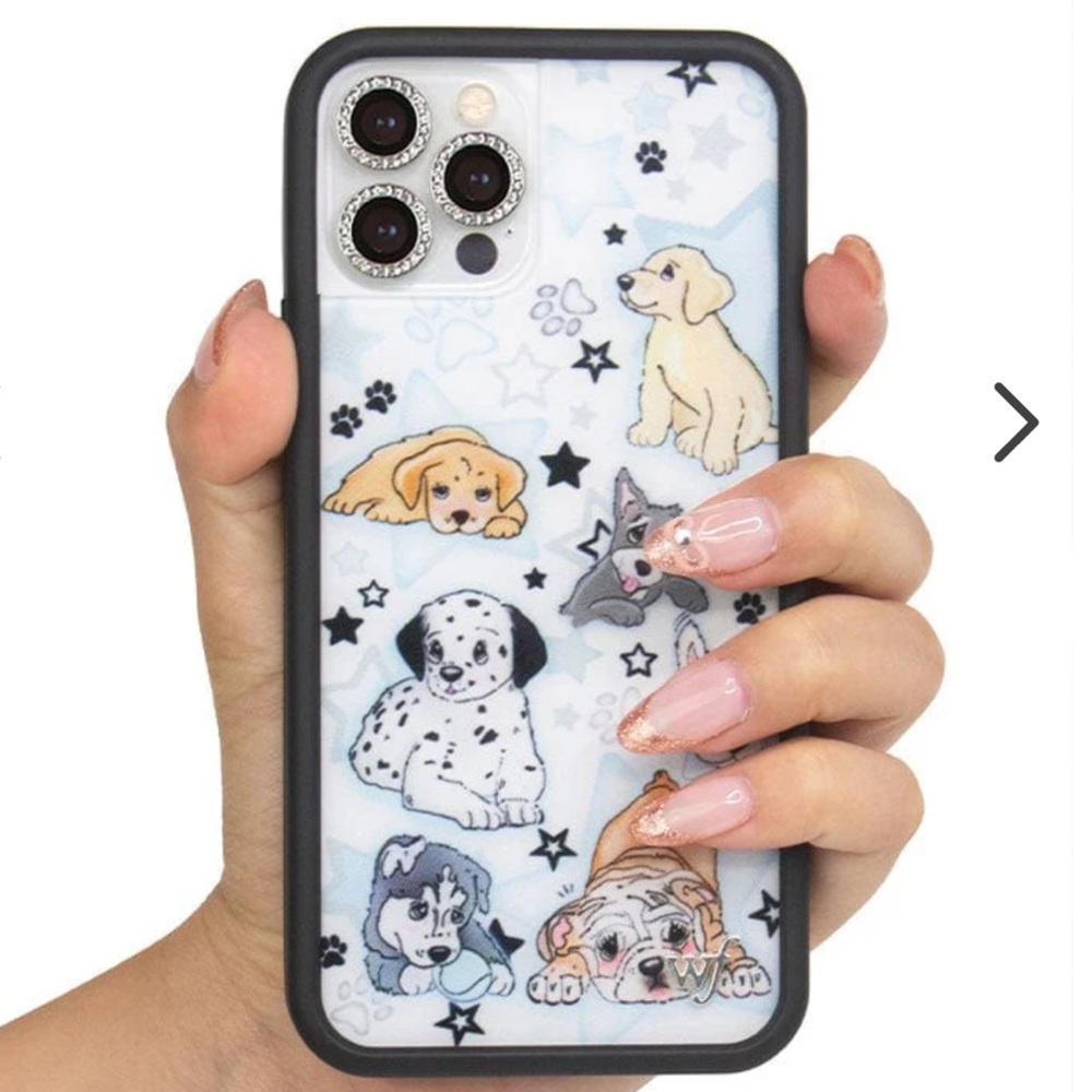 NIB Wildflower Cases “Puppy Party” iPhone 12/13 Pro Max Phone Case